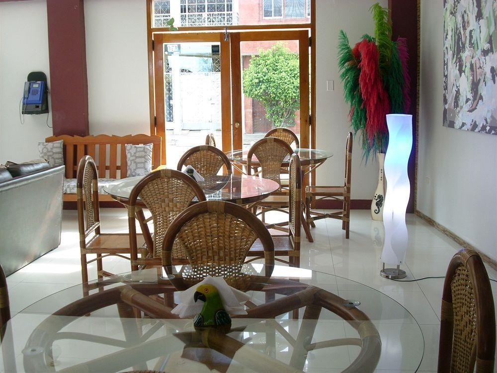 El Dorado Express Hotel Икитос Экстерьер фото