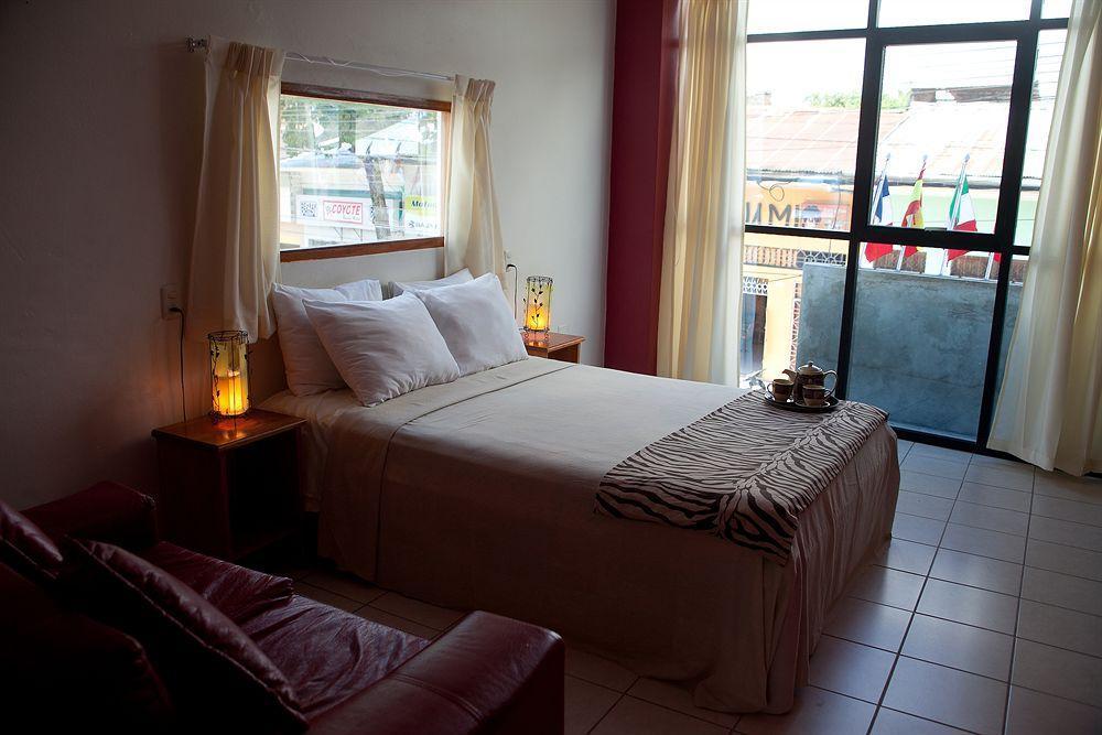 El Dorado Express Hotel Икитос Экстерьер фото