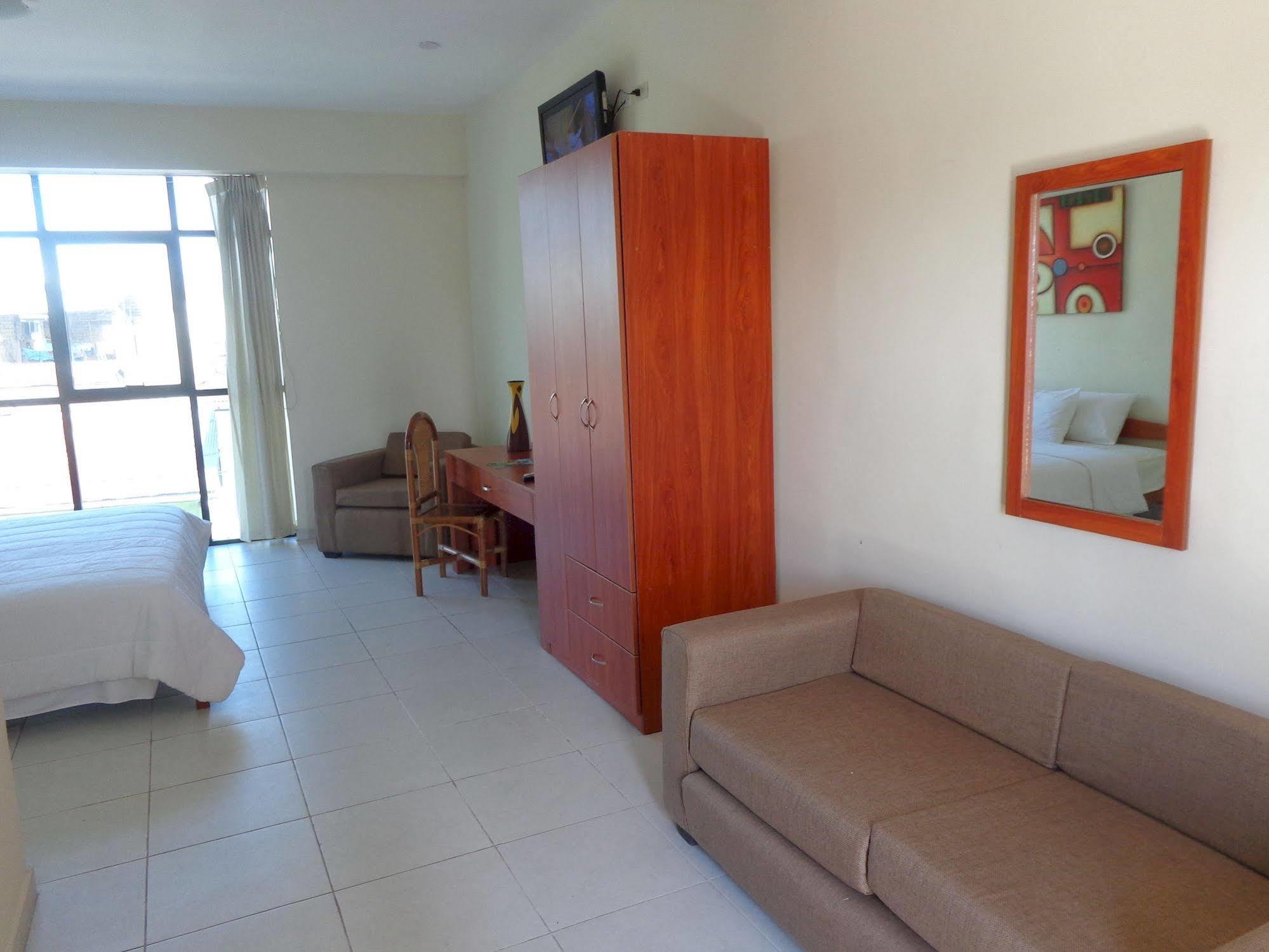 El Dorado Express Hotel Икитос Экстерьер фото