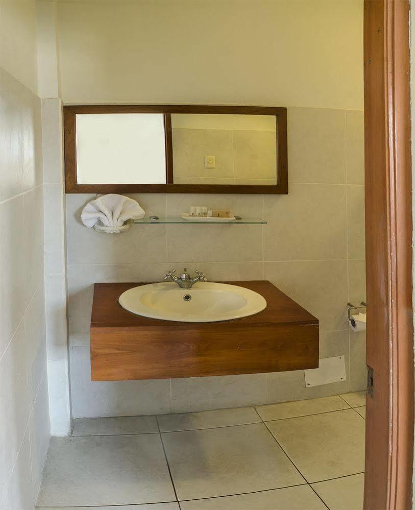 El Dorado Express Hotel Икитос Экстерьер фото