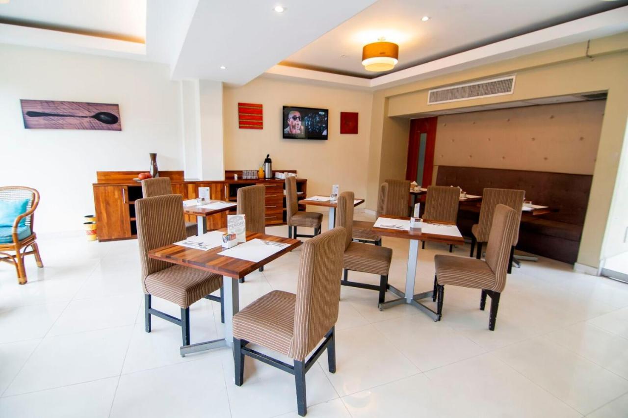 El Dorado Express Hotel Икитос Экстерьер фото