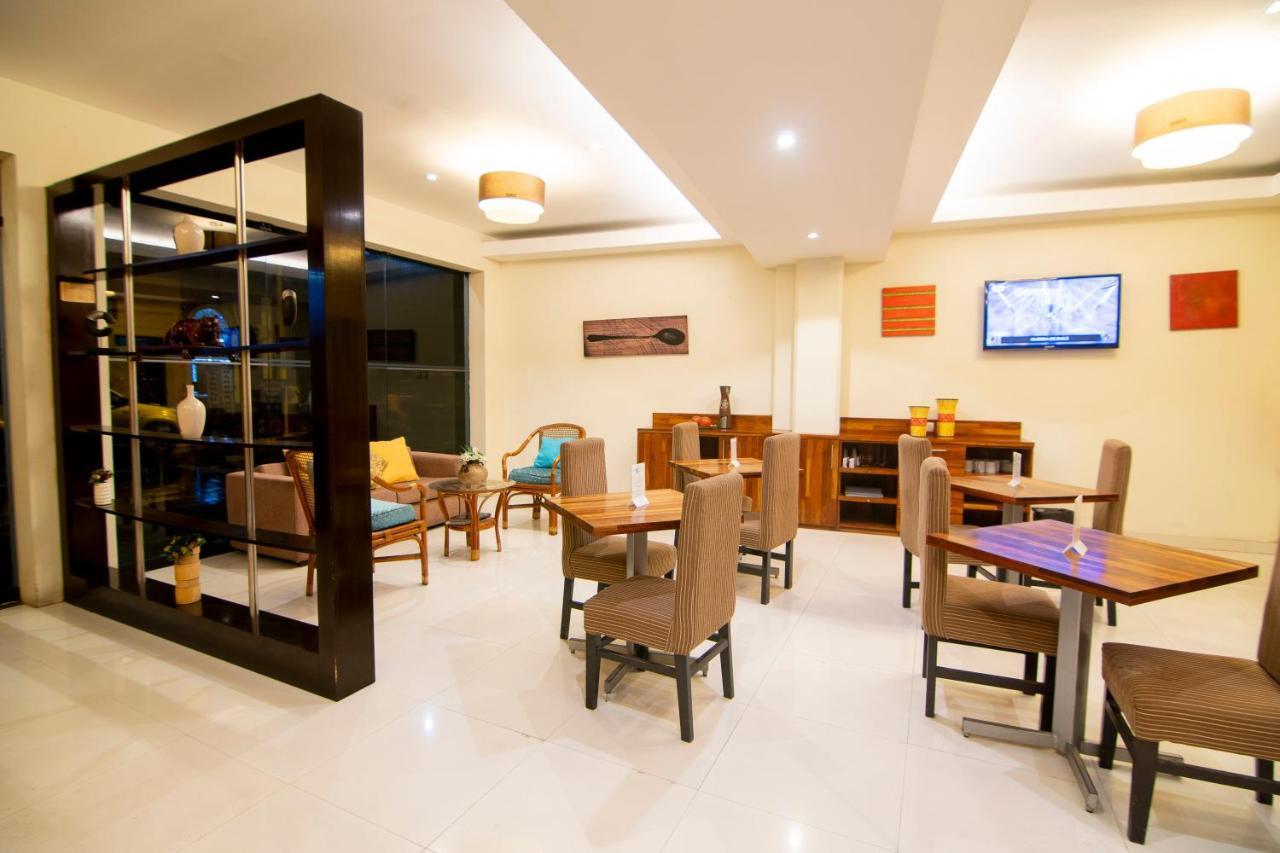 El Dorado Express Hotel Икитос Экстерьер фото