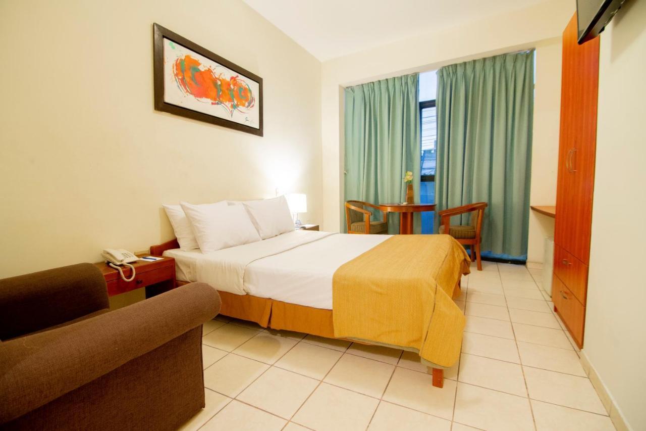 El Dorado Express Hotel Икитос Экстерьер фото